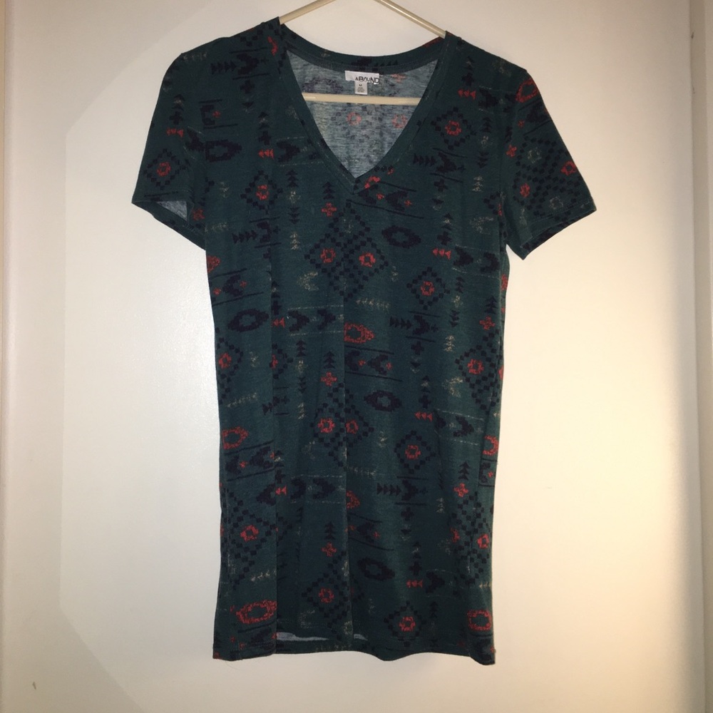 Cool Nordstrom top with awesome Aztec design.